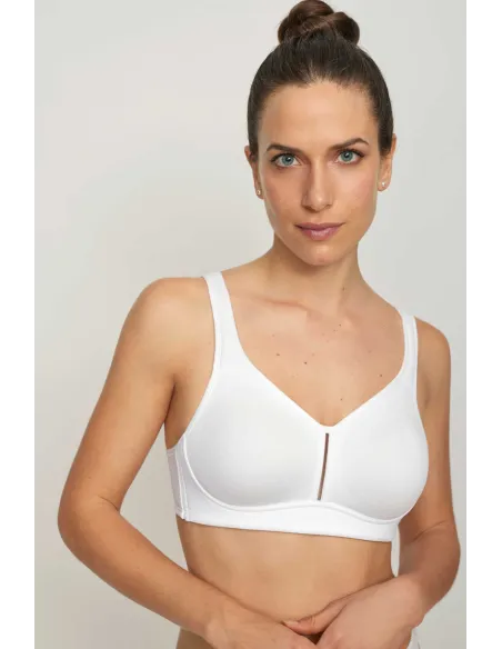 Sujetador Nuria Con Aros Y Microfibra Copa C.